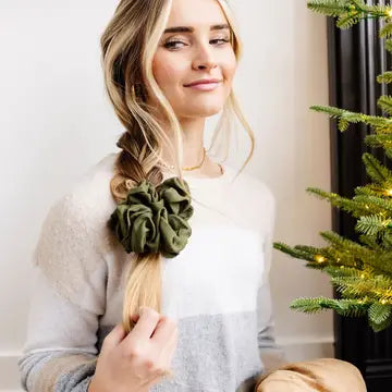 Evergreen Jumbo Scrunchie